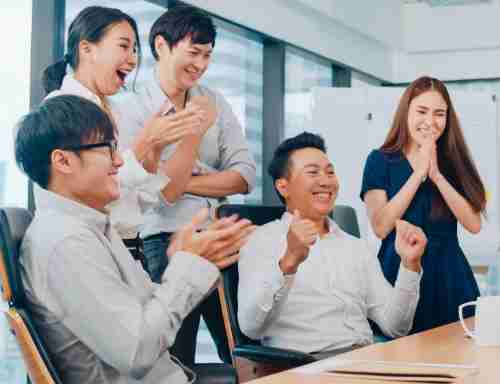 在尊龙z6学习、、、成长茁壮