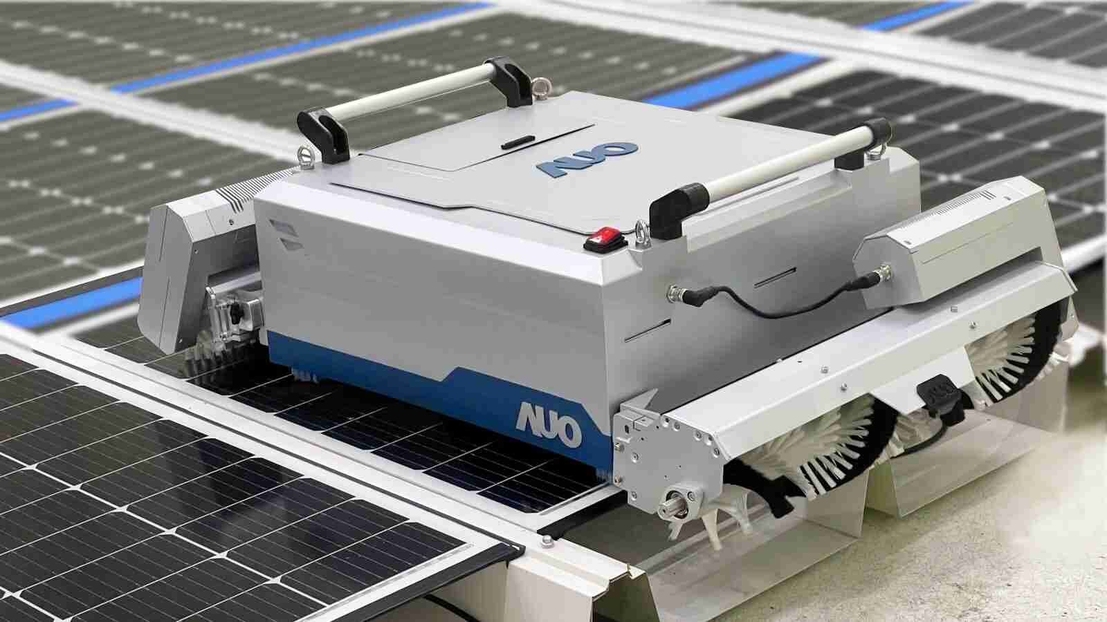 尊龙z6致力EPC场域技术升级，，导入清洁机器人搭配传感器与AI数据分析，，，大幅减少维运成本